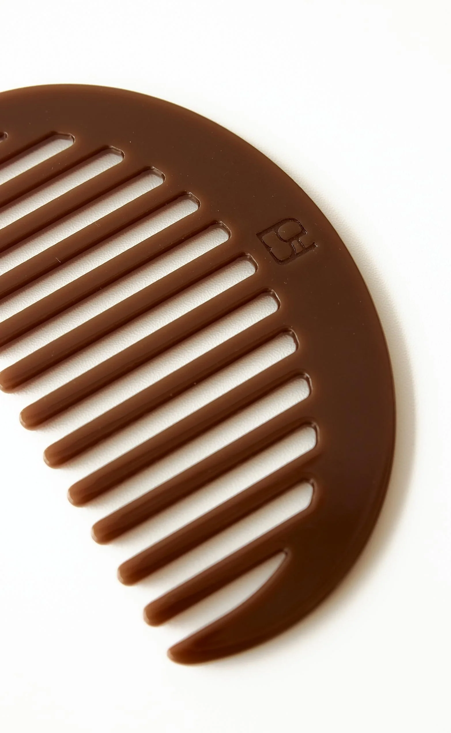 Charcoal Hair Comb (Chocolate) - Image 3
