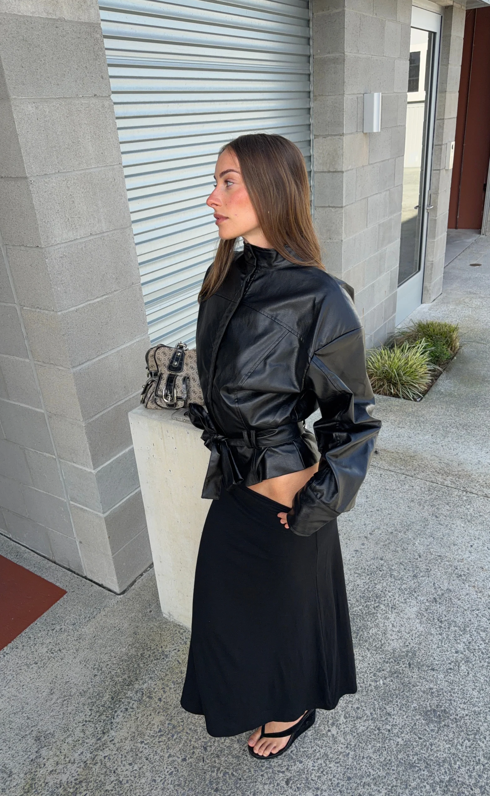 Hideaway Midi Skirt (Black)