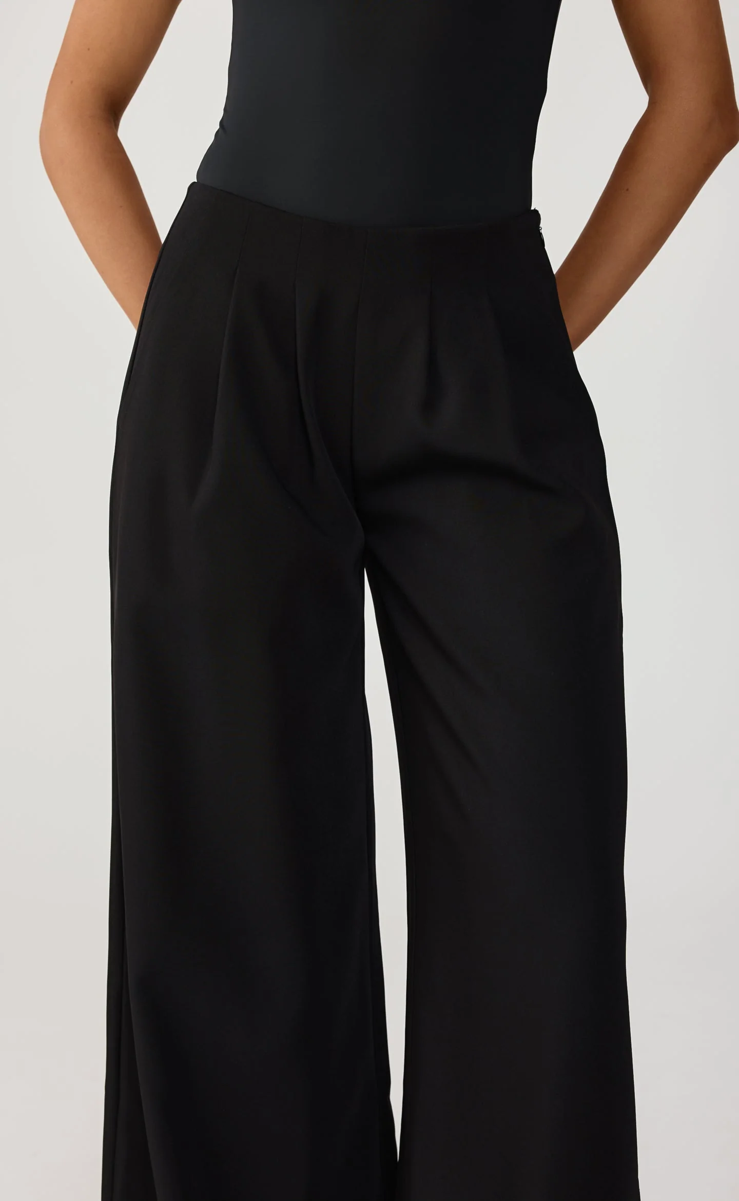 Jenny Pants (Black) - Image 2