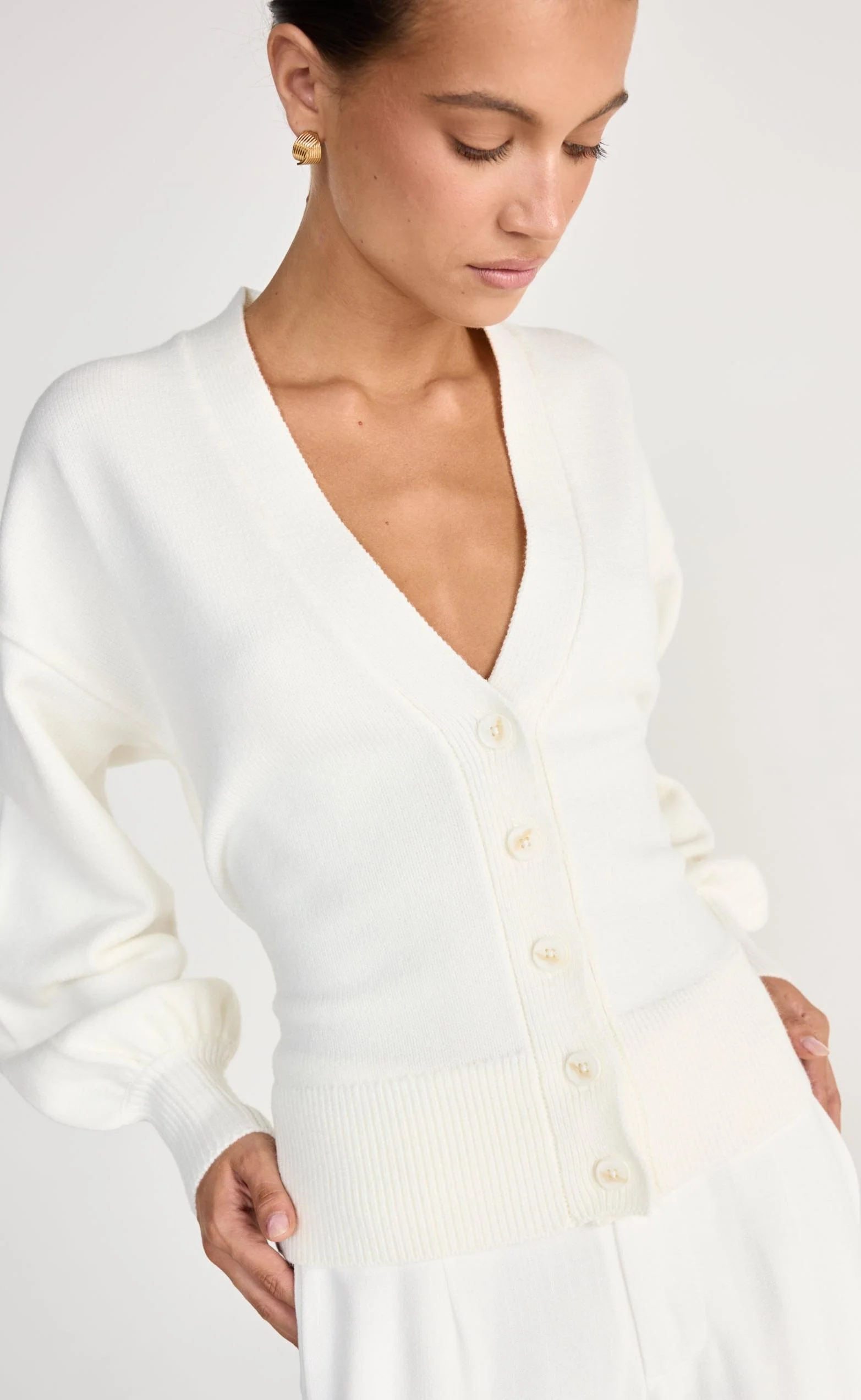 Vespera Cardigan (Off White) - Image 6