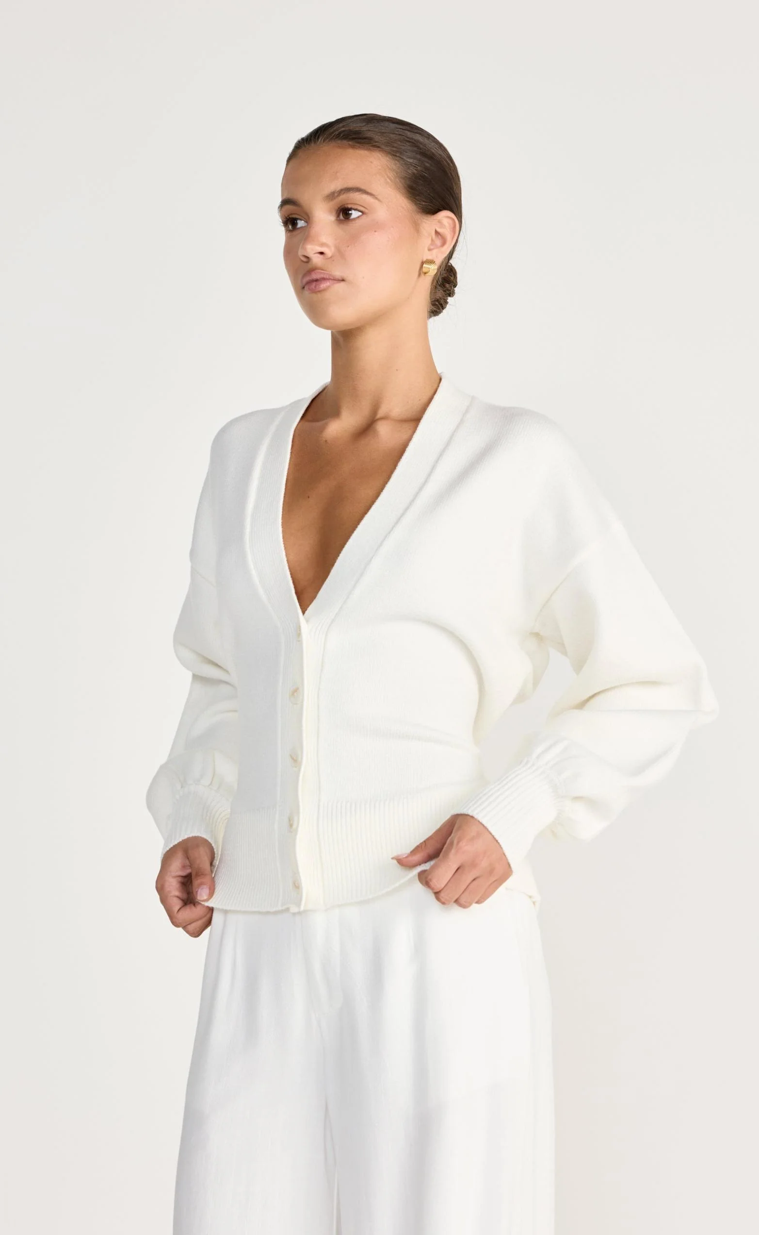 Vespera Cardigan (Off White) - Image 7